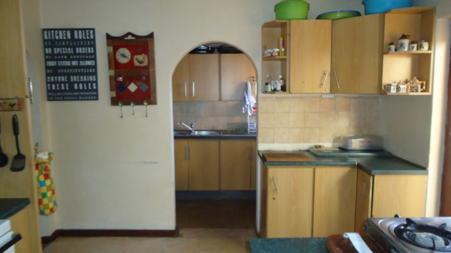 4 Bedroom Property for Sale in Pineview Western Cape
